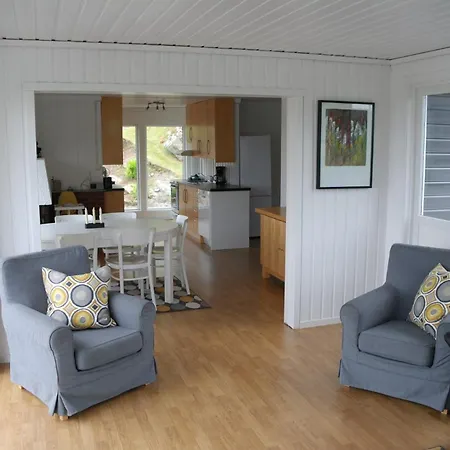 Havblikk By Norgesbooking - With An Amazing View In Semesterbostad Mandal